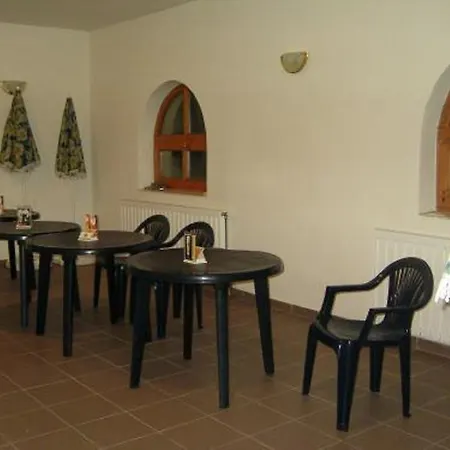 Alojamento de Acomodação e Pequeno-almoço Szigeti